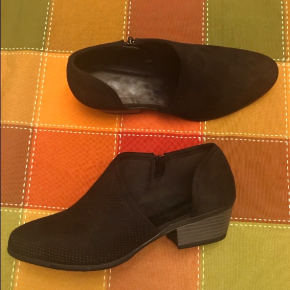 New Perforated Open side booties last one 7 - Picture 7 of 8